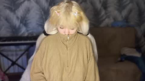 nikoli_naw online show from 05-06-26, 09:42