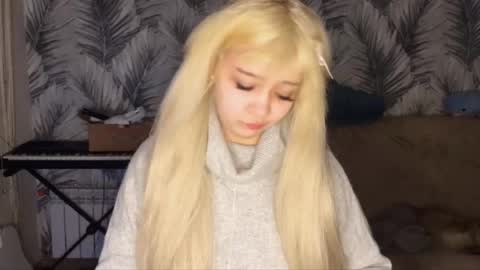nikoli_naw online show from 05-12-26, 09:56