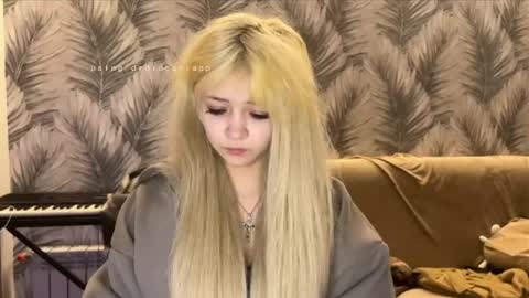 nikoli_naw online show from 05-25-26, 09:10