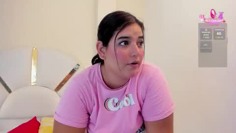 Snapshot of nikolkarter chatting on 12-17-25, 08:53 Nikol Karter online show from 12-17-25, 08:53