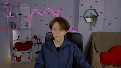 Snapshot of nikolo_rain chatting on 06-02-26, 05:42 Nik online show from 06-02-26, 05:42