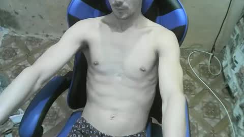 Snapshot of nikolos22 chatting on 11-03-25, 07:48 nikolos22 online show from 11-03-25, 07:48