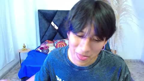 Niko online show from 03-12-26, 02:12