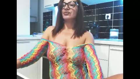 niky_sweet19 online show from 11-08-25, 11:36