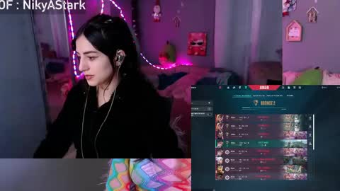 Snapshot of nikyastark chatting on 06-09-26, 07:09 Niky A Stark online show from 06-09-26, 07:09