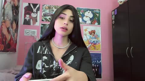 Snapshot of nikylaine chatting on 12-16-24, 12:06 Nikylaine online show from 12-16-24, 12:06