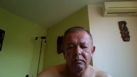 Snapshot of nikyo419 chatting on 04-27-26, 05:05 nikyo419 online show from 04-27-26, 05:05