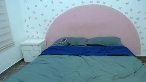 nila online show from 11-24-25, 03:50