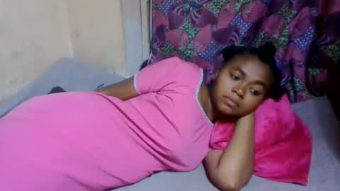 nilah online show from 05-23-26, 07:40
