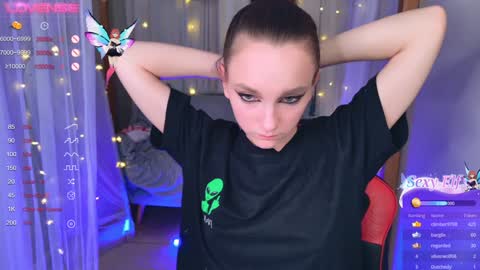 Nillie online show from 12-28-24, 12:35