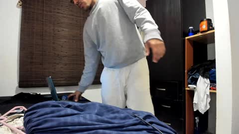 Snapshot of nilx_moon09 chatting on 01-15-25, 03:22 Nilx Jhon and Addam online show from 01-15-25, 03:22