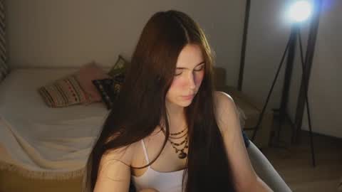 Snapshot of nimfaheart chatting on 07-14-26, 07:30 Jennet online show from 07-14-26, 07:30