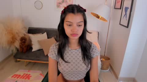 NINA online show from 02-05-25, 07:53