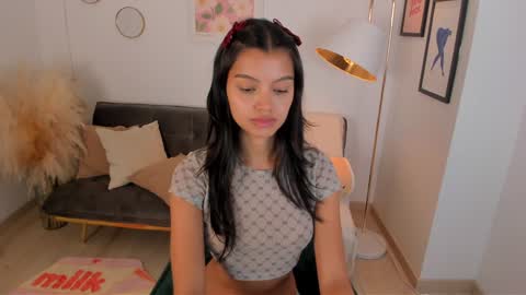 NINA online show from 02-05-25, 10:55