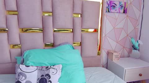 Nina Carther online show from 03-10-26, 11:37