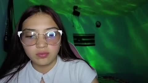 Snapshot of nina_hot59 chatting on 05-26-26, 02:18 nina_hot59 online show from 05-26-26, 02:18
