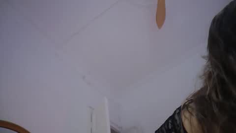 nina_princesa online show from 06-05-26, 05:07