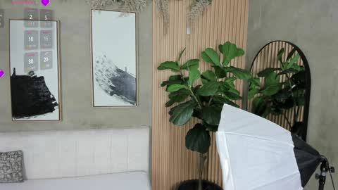 NINA online show from 12-15-24, 12:06