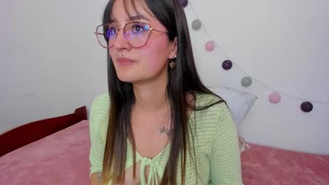 Nina online show from 03-19-26, 06:23
