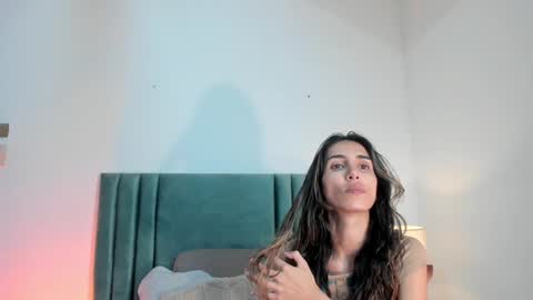 Nina online show from 12-22-24, 02:16