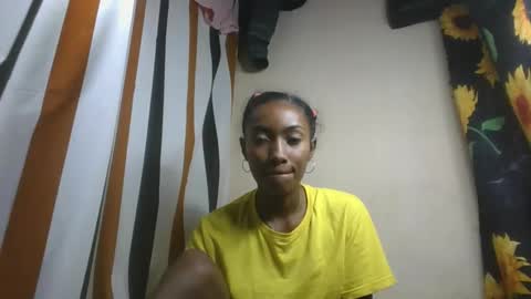 ninaeaa online show from 11-20-25, 06:57