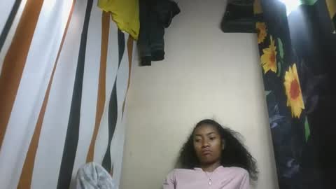 ninaeaa online show from 11-21-25, 05:39