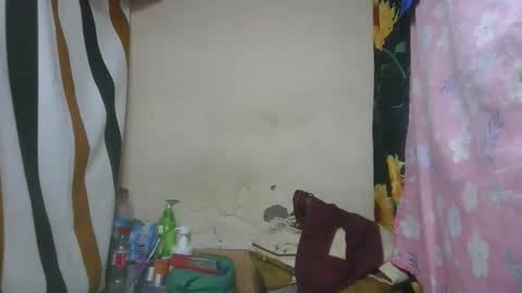 ninaeaa online show from 12-16-25, 06:24