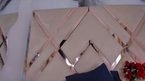 ninahtx online show from 10-23-25, 07:12