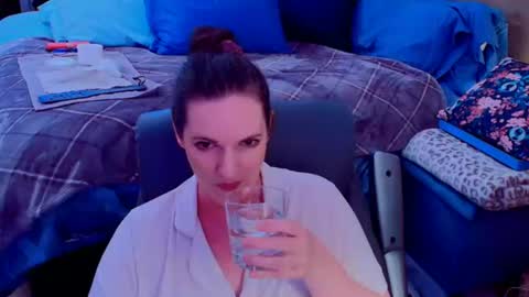 Snapshot of ninajaymes chatting on 07-08-26, 06:45 Nina Jaymes online show from 07-08-26, 06:45