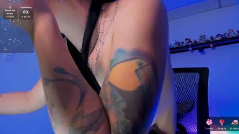 ninamonroee online show from 02-10-26, 09:41