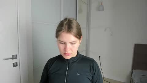 ninarihh online show from 03-05-25, 09:38