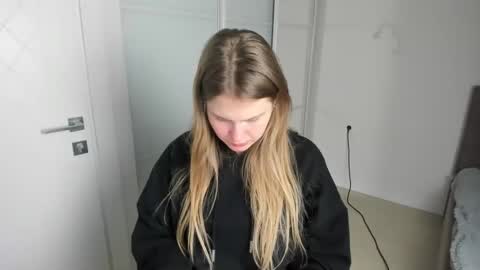 ninarihh online show from 03-07-25, 01:18