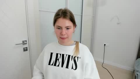 ninarihh online show from 03-09-25, 11:25