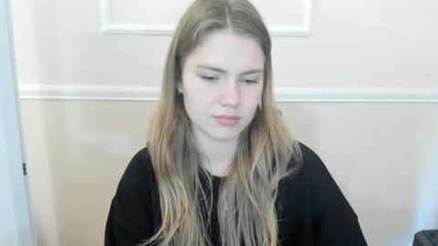 ninarihh online show from 11-27-25, 11:56