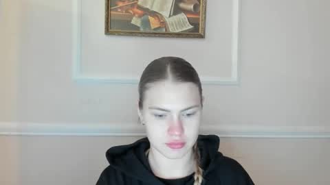 ninarihh online show from 12-01-25, 01:16