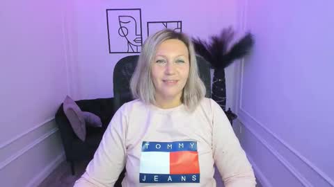 ninastarle online show from 09-11-25, 04:34