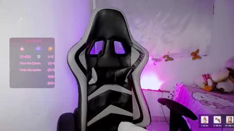 ninatinydoll1 online show from 02-02-26, 10:36