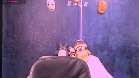 Nina online show from 12-19-24, 03:08