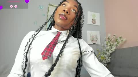 Snapshot of nini_martinii chatting on 02-01-25, 03:07 NINI  online show from 02-01-25, 03:07