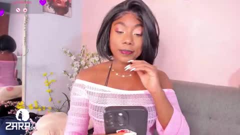 Snapshot of nini_martinii chatting on 10-18-25, 02:40 NINI  online show from 10-18-25, 02:40