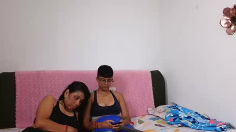 nini_smith online show from 05-08-26, 07:36