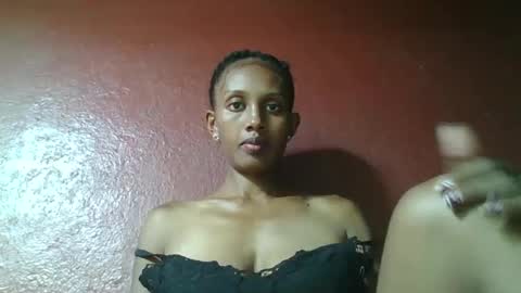 ninie246746 online show from 02-16-25, 09:37