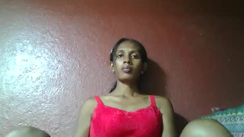 ninie246746 online show from 02-21-25, 07:10