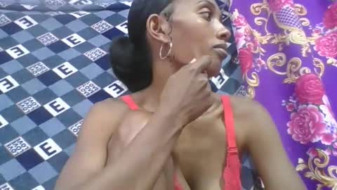 ninie246746 online show from 03-07-26, 09:06