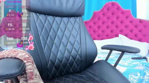 nina dee online show from 03-06-25, 08:41