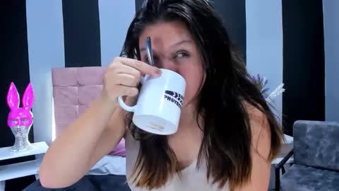 ninna_foster online show from 04-23-26, 03:36