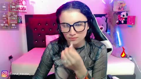 Snapshot of ninna_raven chatting on 05-25-26, 09:10 Ninna online show from 05-25-26, 09:10