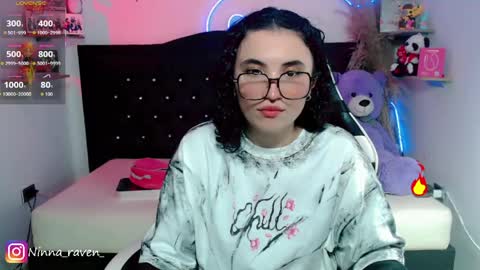 Snapshot of ninna_raven chatting on 05-29-26, 09:13 Ninna online show from 05-29-26, 09:13