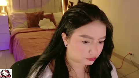 Nina online show from 07-19-26, 01:15