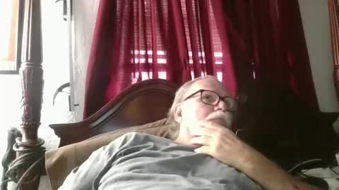 nipplechaser online show from 11-28-25, 07:05